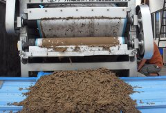 砂石骨料厂沉淀池泥浆处理方法